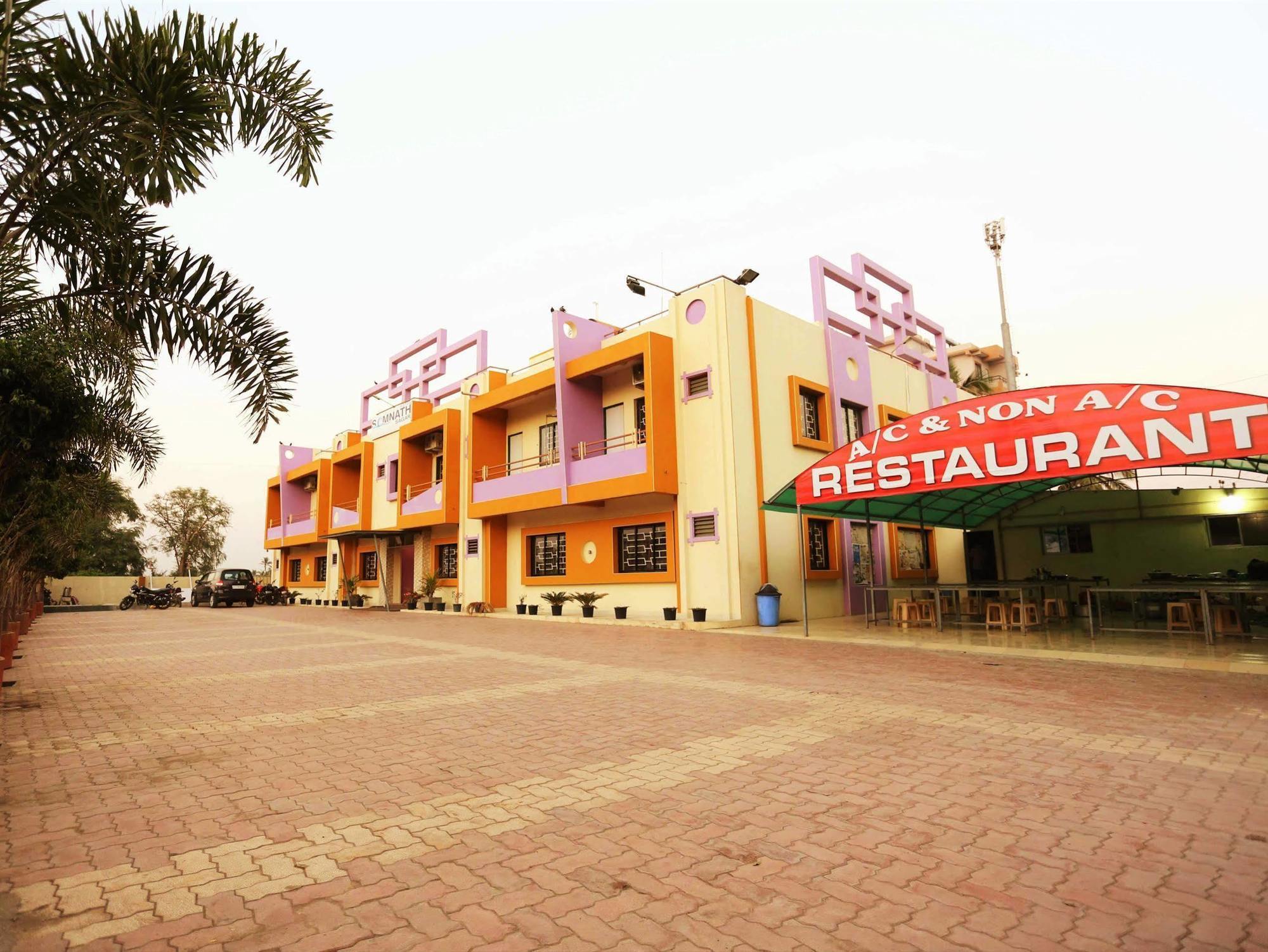 Hotel Somnath Sagar Экстерьер фото