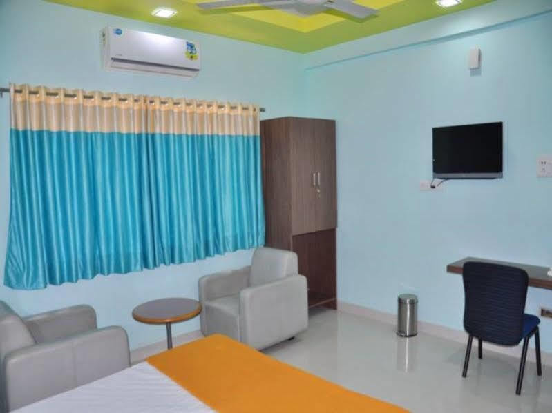 Hotel Somnath Sagar Экстерьер фото